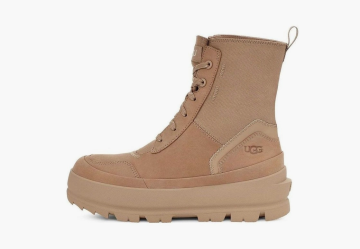 UGG Lug Boot WMNS Sand 