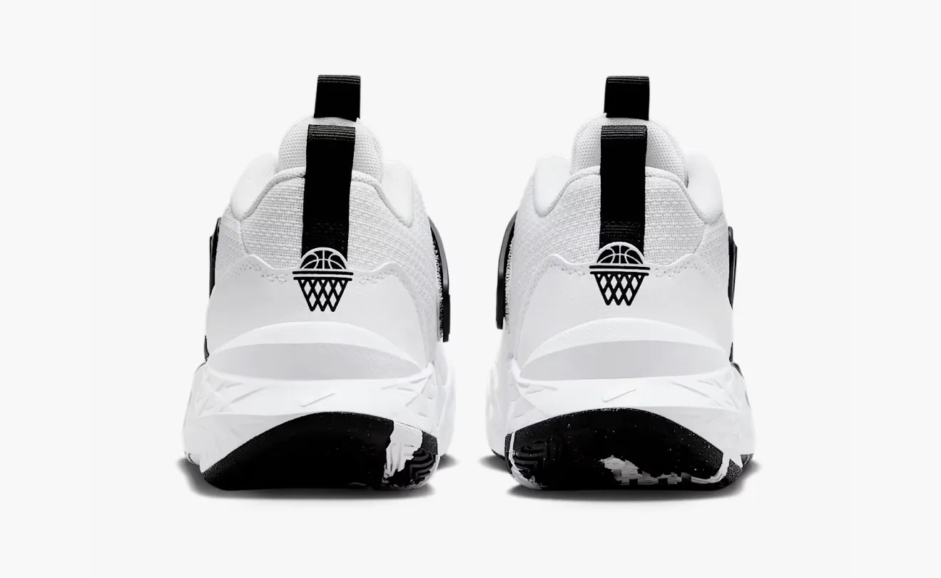 Nike Team Hustle D12 GS White Black
