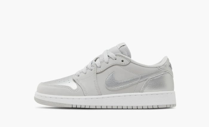 Air Jordan 1 Retro Low OG GS Metallic Silver 