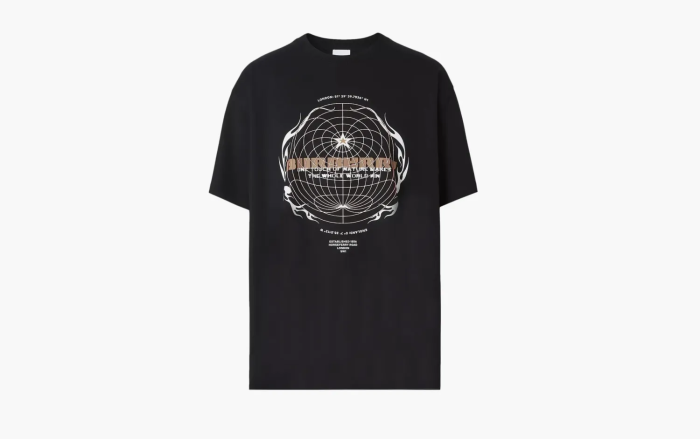 Burberry Globe Graphic Print Oversized T-Shirt  Black 