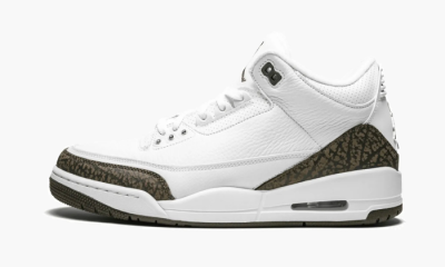Air Jordan 3 Retro "Mocha" - 8.5 US