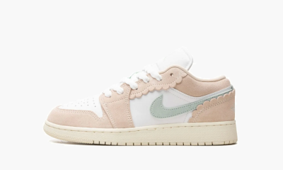 Air Jordan 1 Low SE "Guava Ice" - 3.5 US