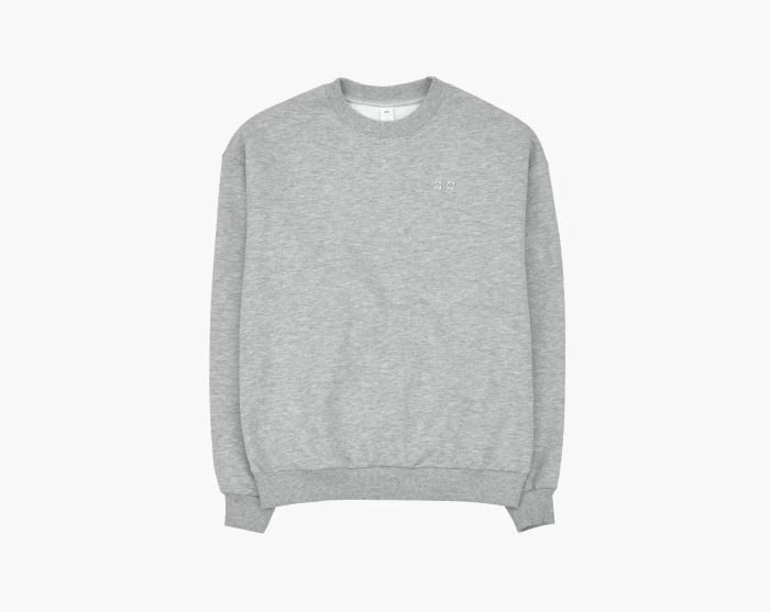 Alo Yoga Accolade Crew Neck Pullover Athletic Heather Grey  Alo Yoga Accolade Crew Neck Pullover Athletic Heather Grey