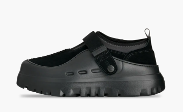 UGG PeakMod Low Cut Black 