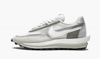 LD Waffle "Sacai Summit White" - 12 US LD Waffle "Sacai Summit White" - 12 US