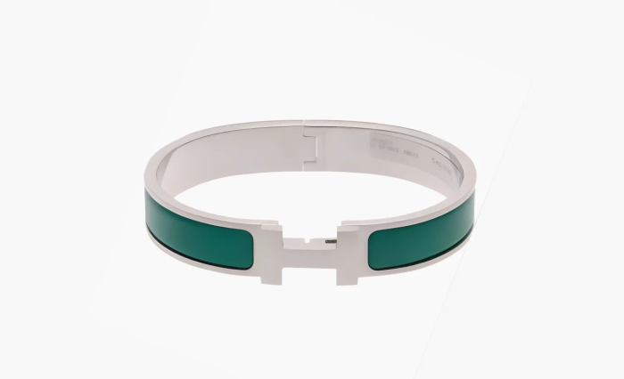 Hermès Menthe Matte Enamel and Brushed Palladium Metal Clic-HH Bracelet Green  Hermès Menthe Matte Enamel and Brushed Palladium Metal Clic-HH Bracelet Green