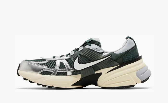 Nike V2K Run "Vintage Green" 