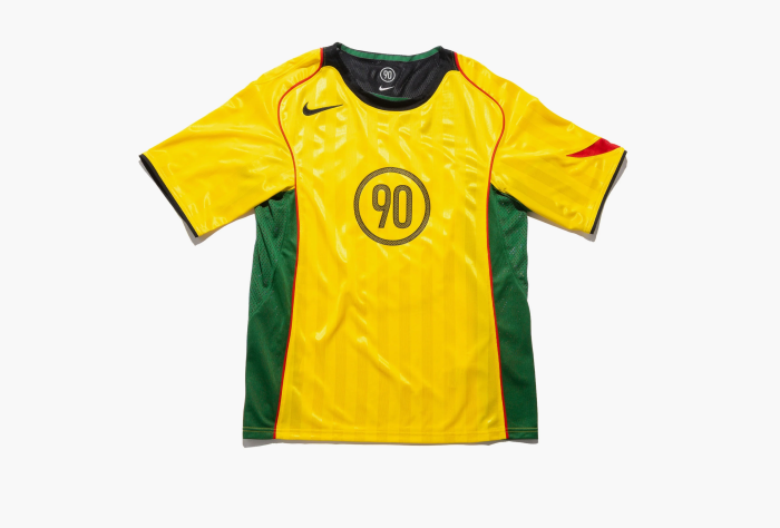 Nike Total 90 Dri-Fit Soccer Jersey Tour Yellow  Nike Total 90 Dri-Fit Soccer Jersey Tour Yellow