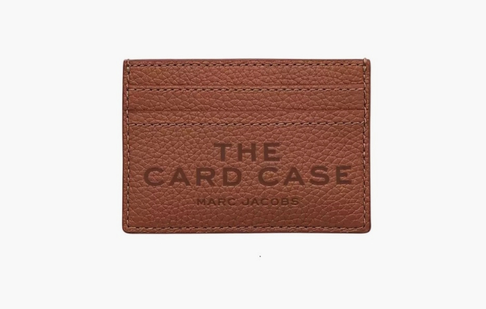 Marc Jacobs The Leather Card Case Argan Oil  Marc Jacobs The Leather Card Case Argan Oil