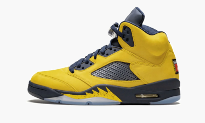 Air Jordan 5 Retro SE "Michigan" - 8.5 US