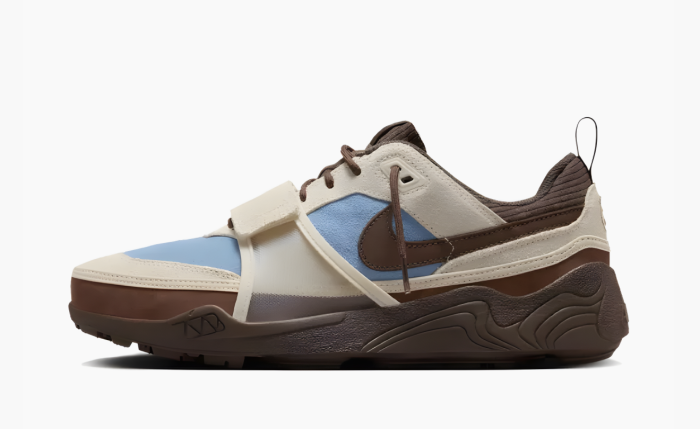 Nike Travis Scott x Zoom Field Jaxx "Leche Blue" 