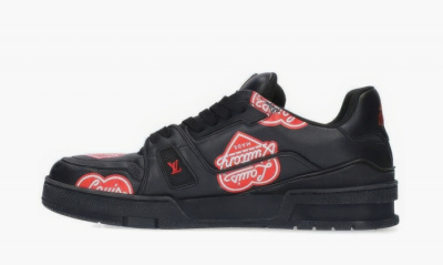 Nigo X Louis Vuitton Trainer "Black - Heart"  -  6 US