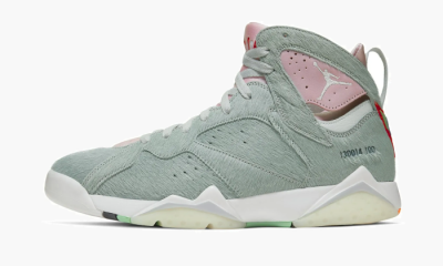 Air Jordan 7 Retro "Hare 2.0" - 9.5 US