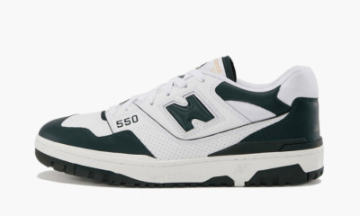 New Balance 550 "White Dark Green" - 4 US New Balance 550 "White Dark Green" - 4 US