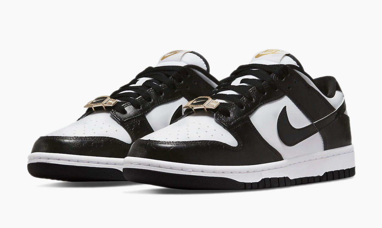 Dunk Low World Champs Black White - DR9511-100 купить в Москве цена с  доставкой в WAYOFF