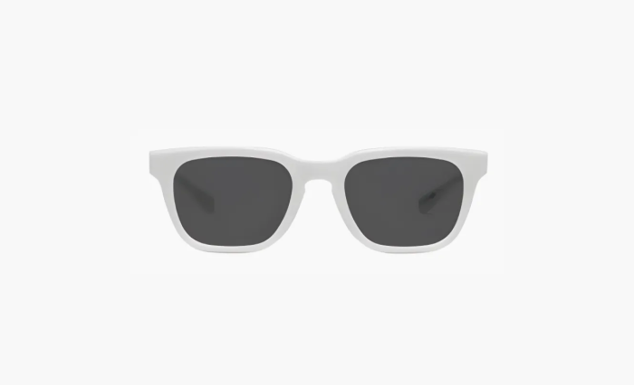 Gentle Monster Maison Margiela MM110 W2 Sunglasses White  Gentle Monster Maison Margiela MM110 W2 Sunglasses White