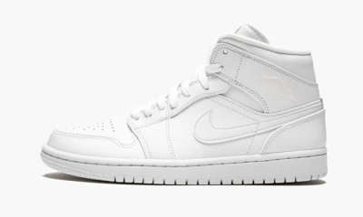 Air Jordan 1 Mid "Triple White" - 7.5 US