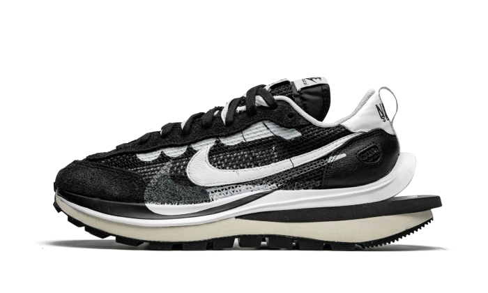 Nike Sacai Vaporwaffle Black White 