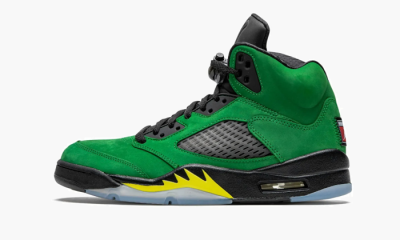 Air Jordan 5 Retro SE "Oregon" - 5.5 US
