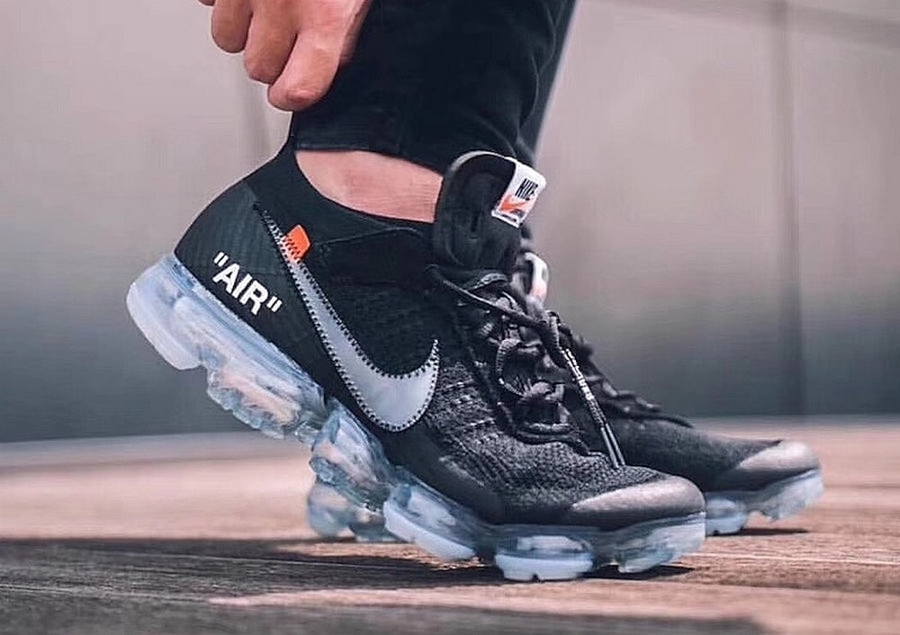 кроссовки Nike Air VaporMax