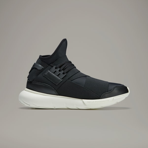 Y-3_Qasa_Black_IG4073_01_standard.jpg