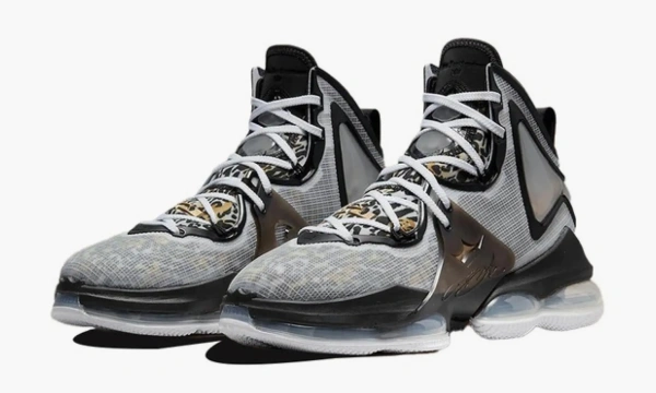 Nike Lebron 19 Royalty 