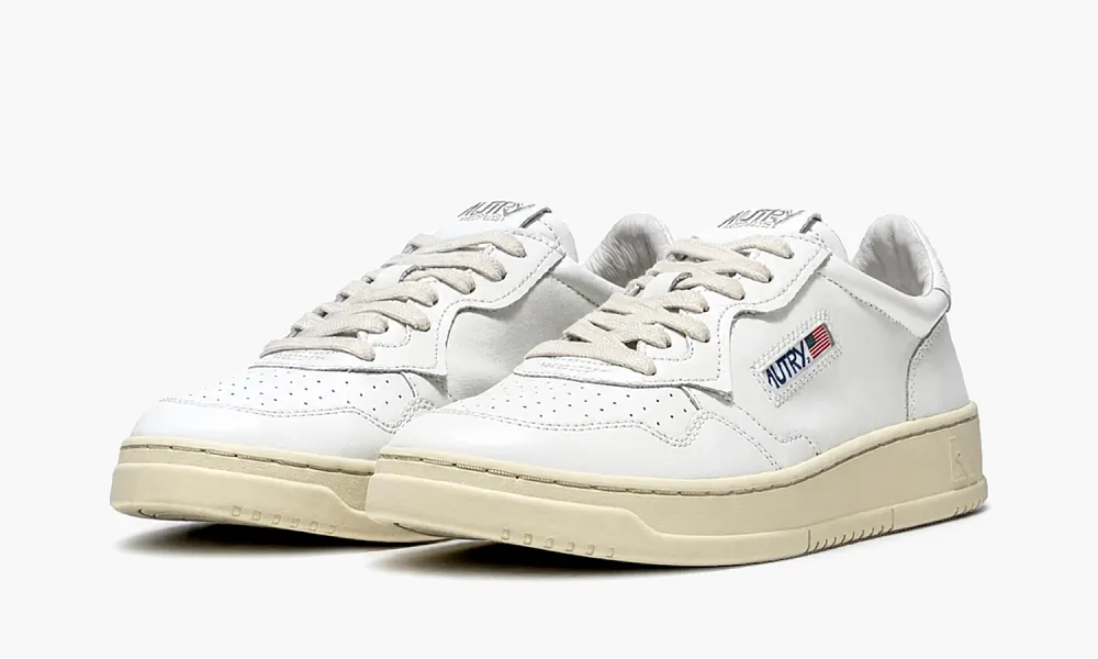 Autry Medalist Low Leather White