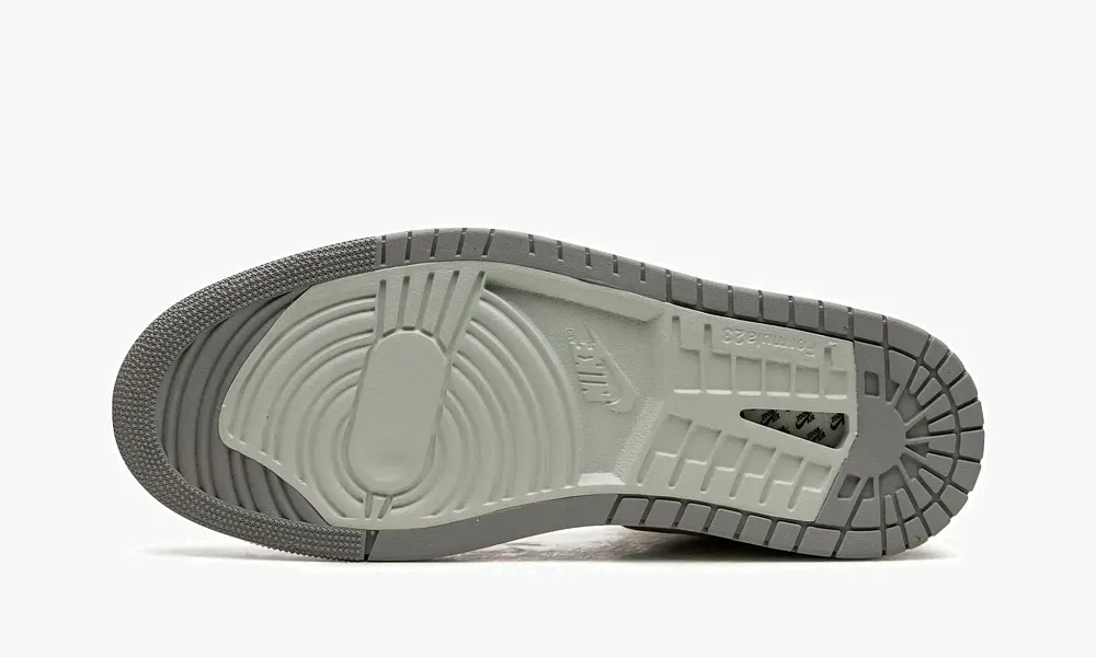 Air Jordan 1 Zoom CMFT 2 Particle Grey
