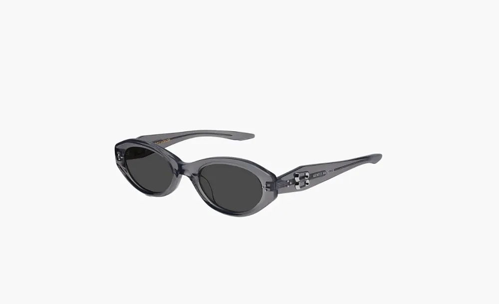 Gentle Monster Vamp GC12 In Translucent Acetate Frame With Gray