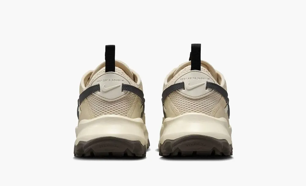 Nike TC 7900 WMNS Beach Off Noir