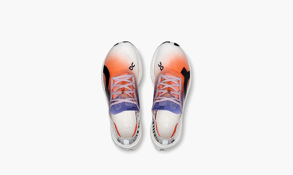 On Cloudboom Strike Prism Capsule