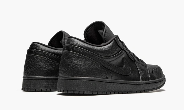 Air Jordan 1 Low Triple Black 