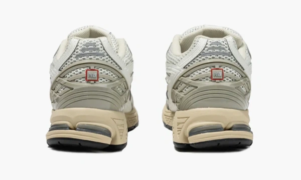 New Balance 1906r Sea Salt Marblehead