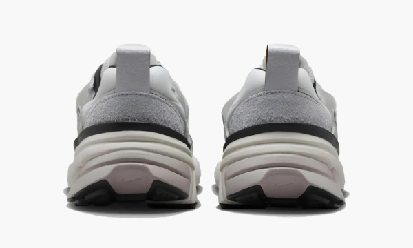 Nike V2k Run Pure Platinum