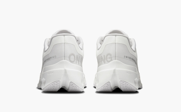 On Cloudsurfer Next WMNS White / White