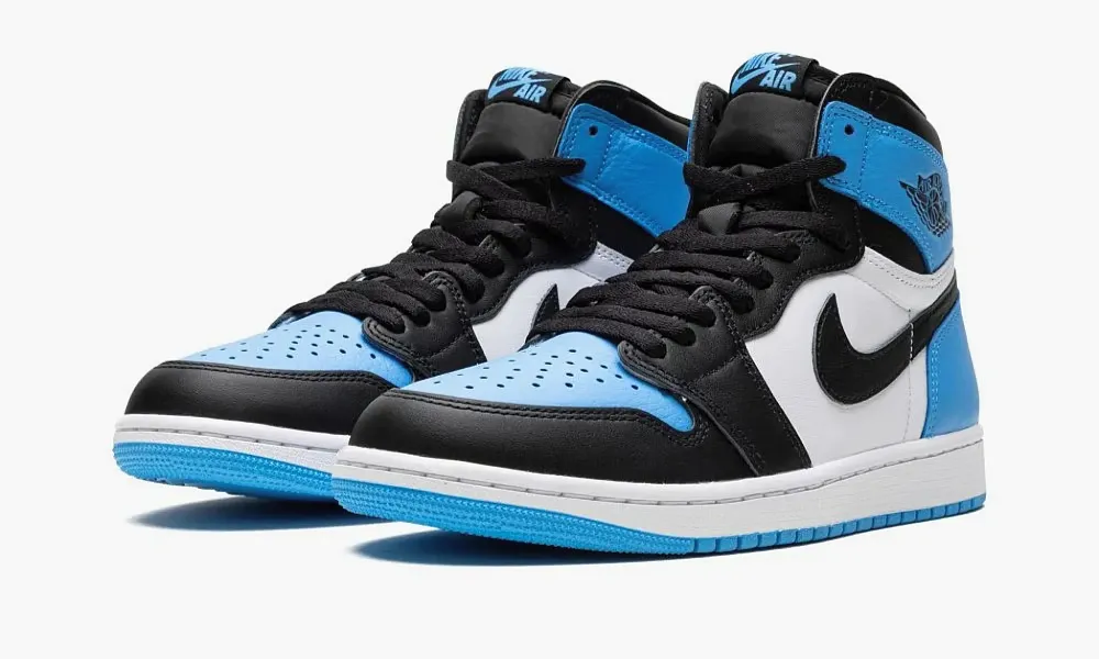 Air Jordan 1 Retro High OG Unc Toe