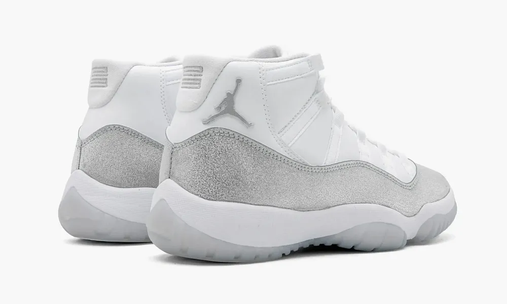 Jordan 11 Retro WMNS Metallic Silver