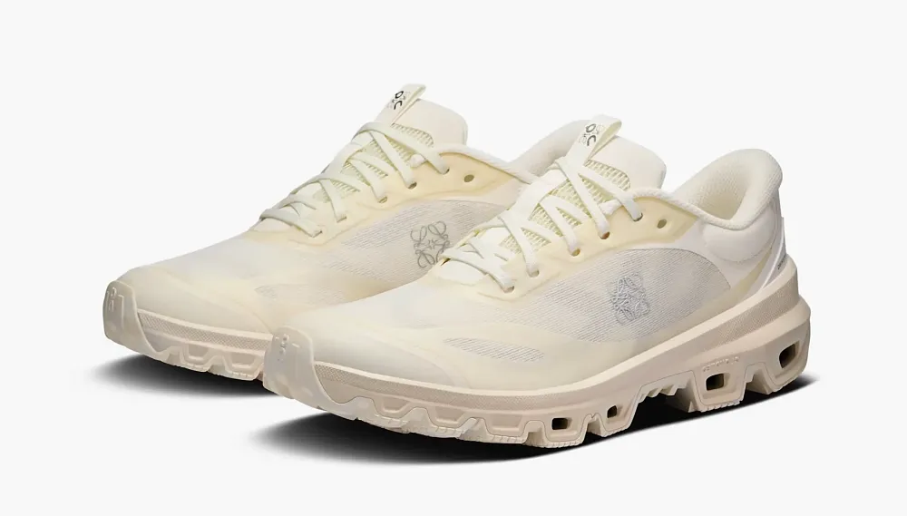 Loewe x On Cloudventure 2 Eggshell