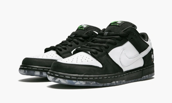 Nike SB Dunk Low Staple Panda Pigeon 