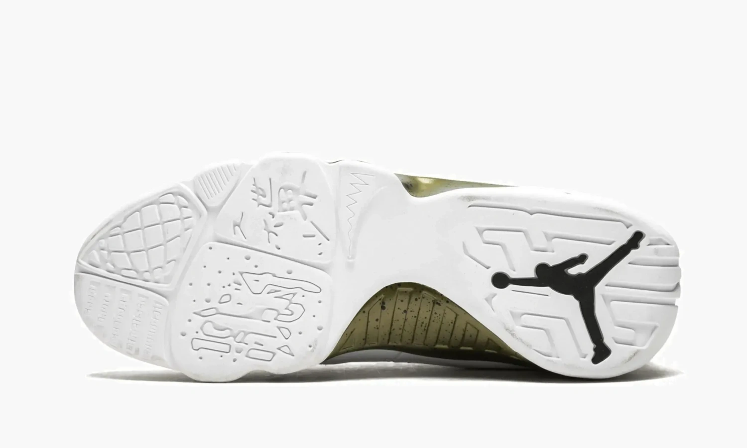 Air Jordan 9 Retro Statue 