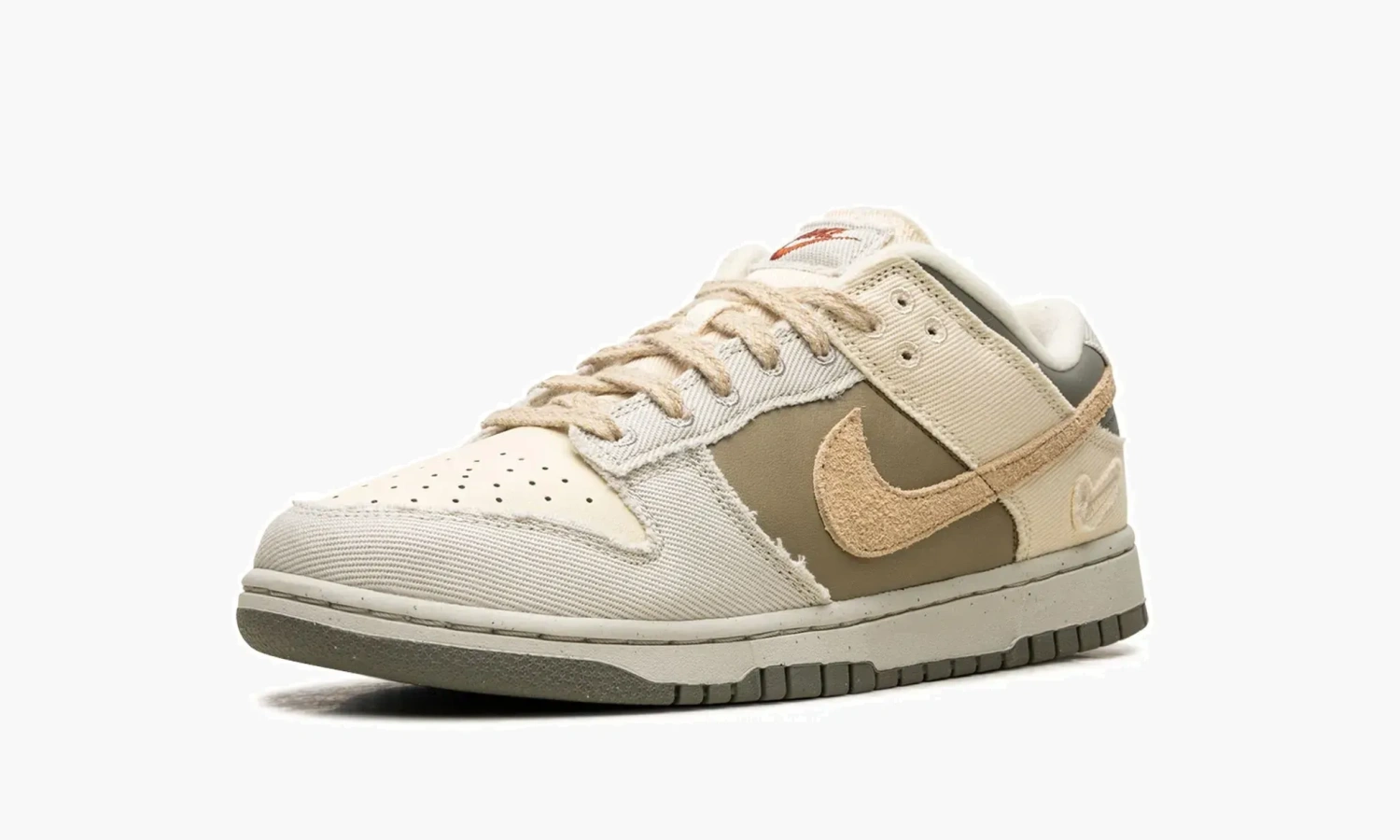 Nike Dunk Low WMNS Light Bone Neutral Olive 