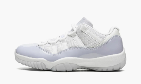 Jordan 11 Retro Low WMNS Pure Violet 