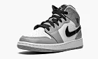 Air Jordan 1 Mid GS Light Smoke Grey