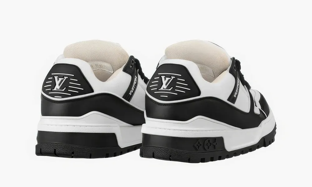 Louis Vuitton Trainer Maxi Black