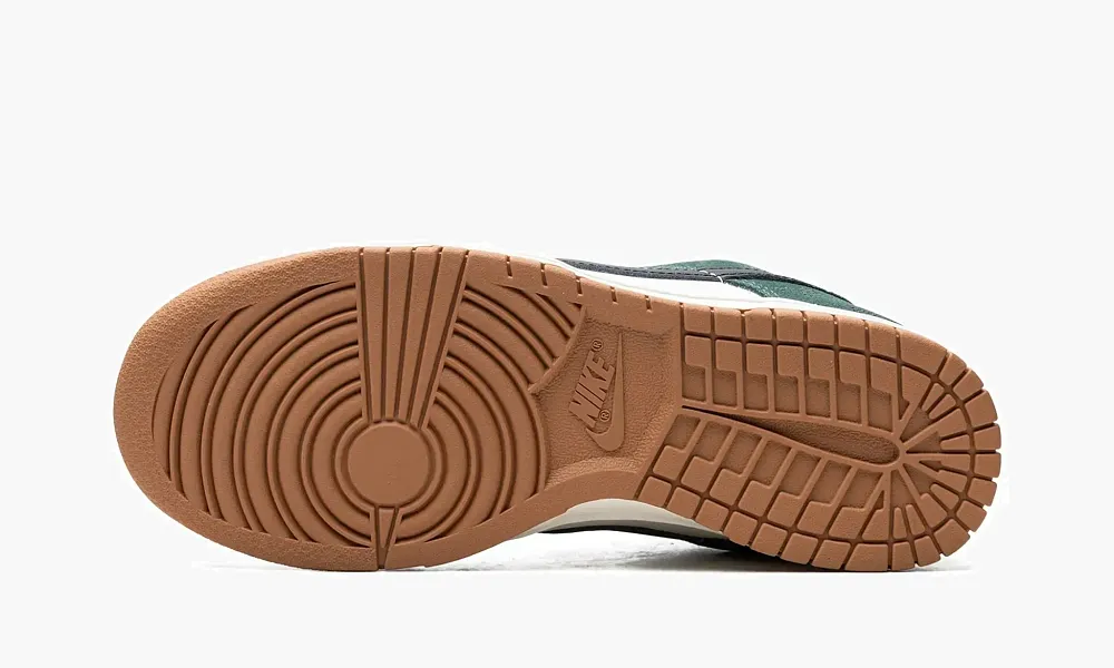 Nike Dunk Low WMNS Green Snake