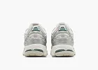 New Balance 1906R Silver Metallic Cream