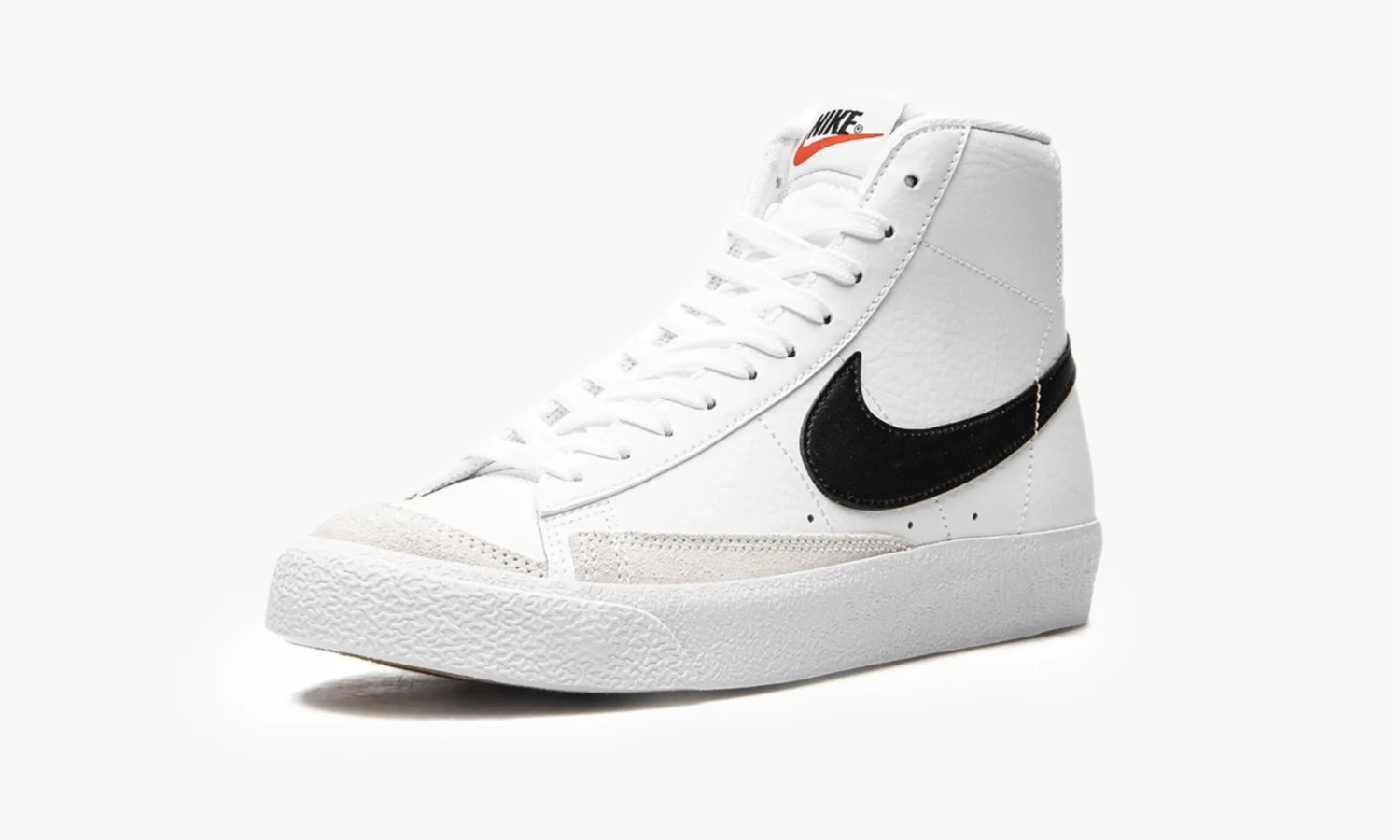 Blazer Mid 77 WMNS White Black 