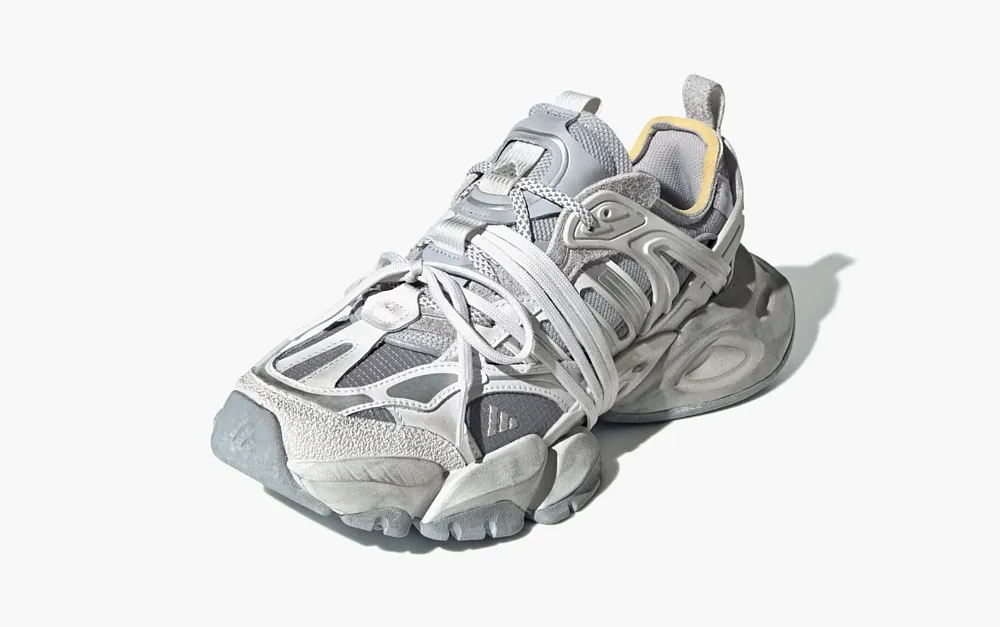 Adidas XLG Runner Deluxe Gray