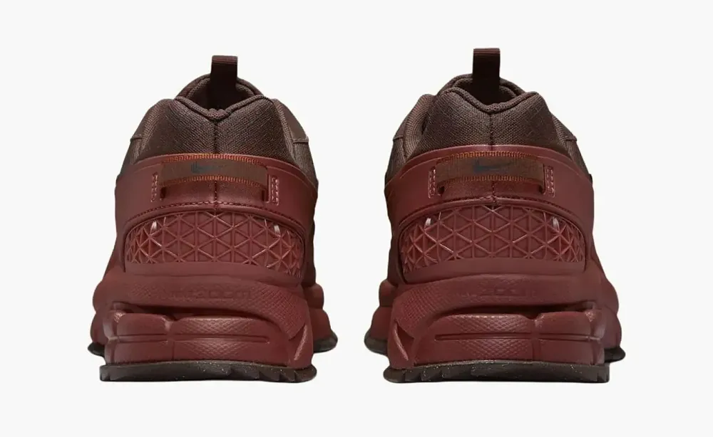 Nike Zoom Vomero Roam Brown/Red