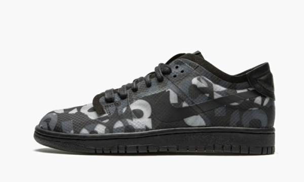 Nike Dunk Low WMNS Comme Des Garçons - Monogram Print 